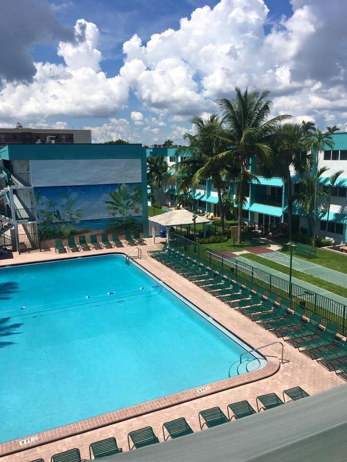 Surf Rider Resort Pompano Beach Dış mekan fotoğraf